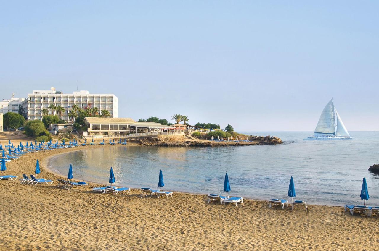 Villa Queen Isabella Протарас Екстериор снимка